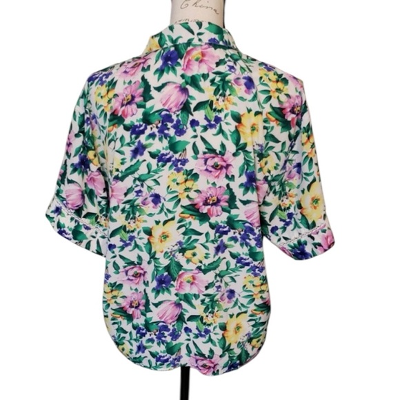 Vintage 90s Victoria Sercet button up top - Picture 2 of 3